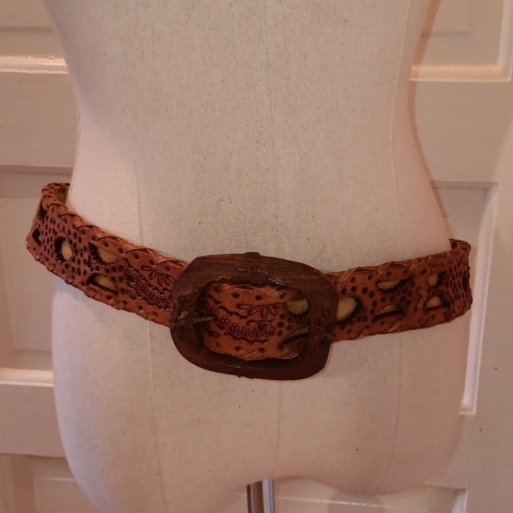 Vintage leather belt wooden buckle made in Mexico